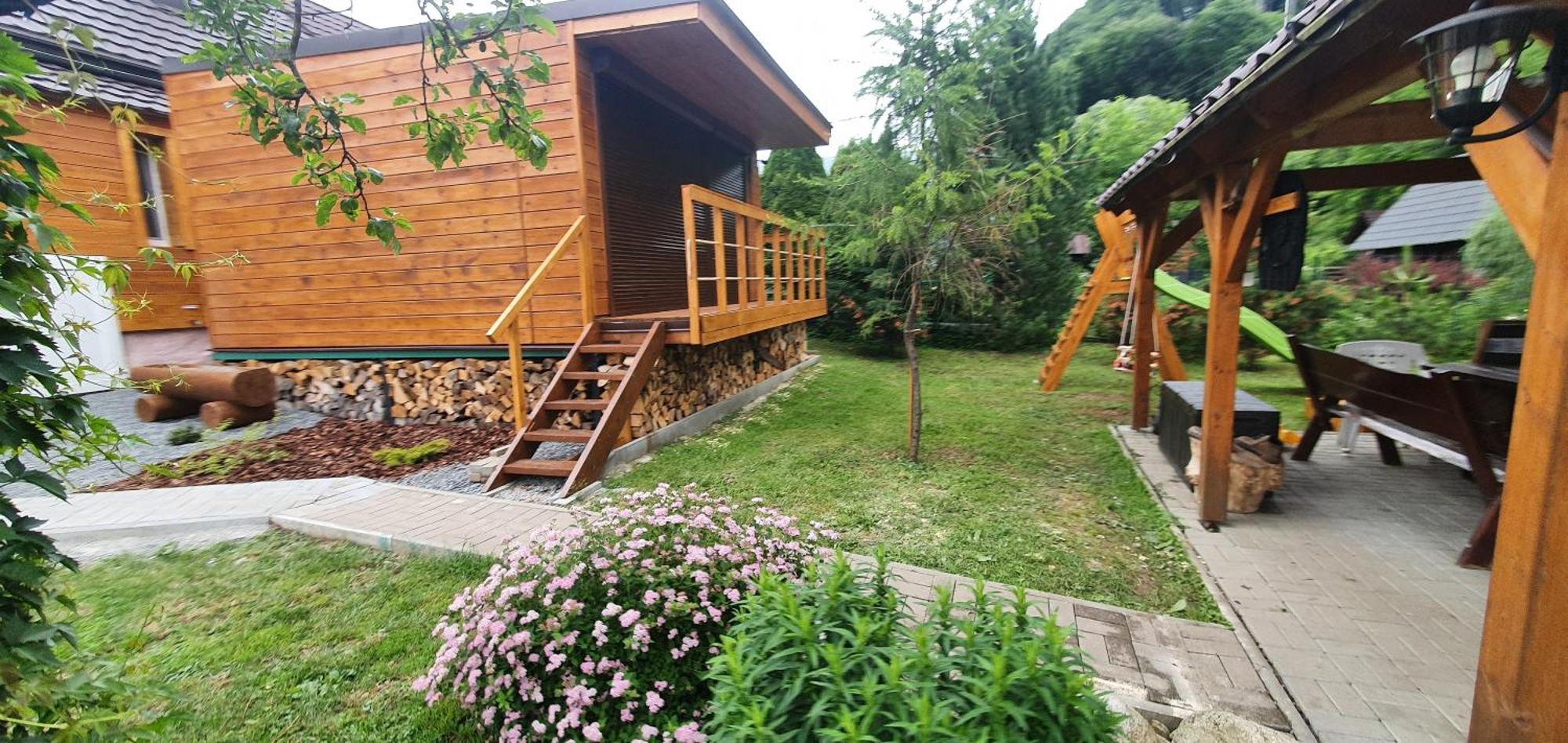 Stiavnicka Villa Mýto pod Ďumbierom Eksteriør bilde